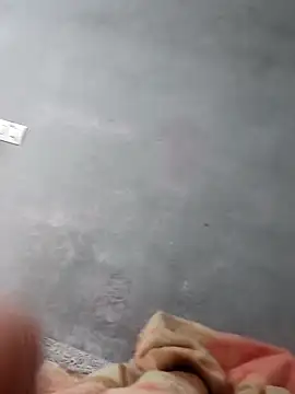 Snapshot of Juliano69xv chatting on September 25, 2025, 12:44 pm Juliano69xv online show from September 25, 2025, 12:44 pm