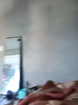 Snapshot of Juliano69xv chatting on November 1, 2025, 1:05 pm Juliano69xv online show from November 1, 2025, 1:05 pm