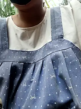 Snapshot of Betty20zx chatting on November 9, 2025, 12:47 am Betty20zx online show from November 9, 2025, 12:47 am