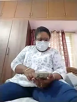 Snapshot of Pushpavathi_78 chatting on April 30, 2026, 11:50 am Pushpavathi 78 online show from April 30, 2026, 11:50 am