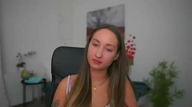 magic   smile online show from February 14, 2025, 5:25 pm