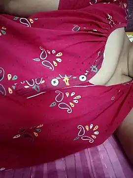 Snapshot of lakey91girl chatting on December 24, 2024, 4:40 pm lakey91girl online show from December 24, 2024, 4:40 pm