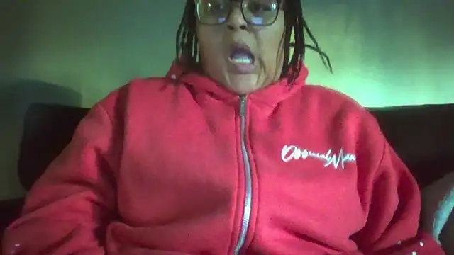 vanilla chocolate23 online show from February 17, 2025, 5:12 pm