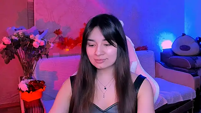 Snapshot of Swee_Alicee chatting on February 17, 2025, 5:36 am Swee Alicee online show from February 17, 2025, 5:36 am