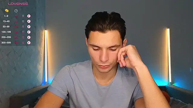 Snapshot of denlover1 chatting on November 23, 2025, 9:08 am denlover1 online show from November 23, 2025, 9:08 am