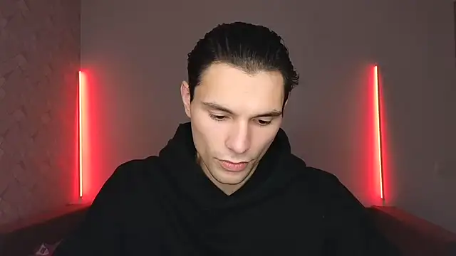 Snapshot of denlover1 chatting on December 15, 2025, 2:56 pm denlover1 online show from December 15, 2025, 2:56 pm