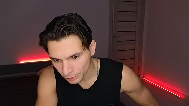 Snapshot of denlover1 chatting on February 7, 2026, 8:33 am denlover1 online show from February 7, 2026, 8:33 am