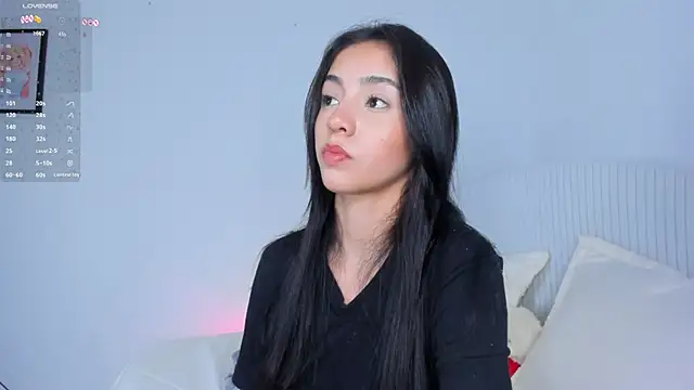 Snapshot of PettyCloeh chatting on March 13, 2025, 9:05 pm PettyCloeh online show from March 13, 2025, 9:05 pm