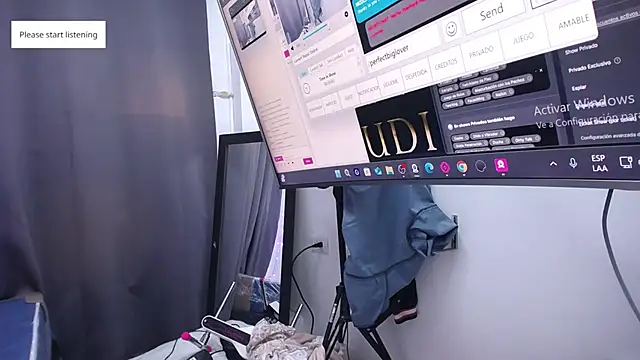 Snapshot of Nicol_Love0 chatting on October 23, 2025, 12:09 am Nicol Love0 online show from October 23, 2025, 12:09 am