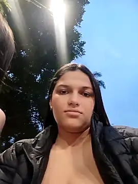 Snapshot of girl_milk1 chatting on December 16, 2025, 10:47 pm girl milk1 online show from December 16, 2025, 10:47 pm