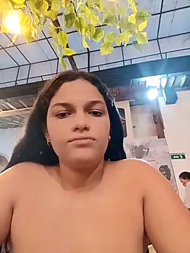 Snapshot of girl_milk1 chatting on November 9, 2025, 10:36 pm girl milk1 online show from November 9, 2025, 10:36 pm