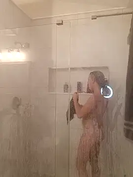 Snapshot of BluEyeGemini333 chatting on December 20, 2024, 12:19 am BluEyeGemini333 online show from December 20, 2024, 12:19 am