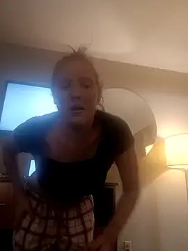 Snapshot of BluEyeGemini333 chatting on January 13, 2025, 3:01 am BluEyeGemini333 online show from January 13, 2025, 3:01 am