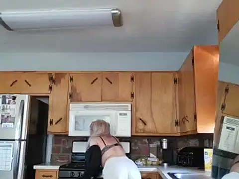 Snapshot of BluEyeGemini333 chatting on December 11, 2024, 7:36 pm BluEyeGemini333 online show from December 11, 2024, 7:36 pm