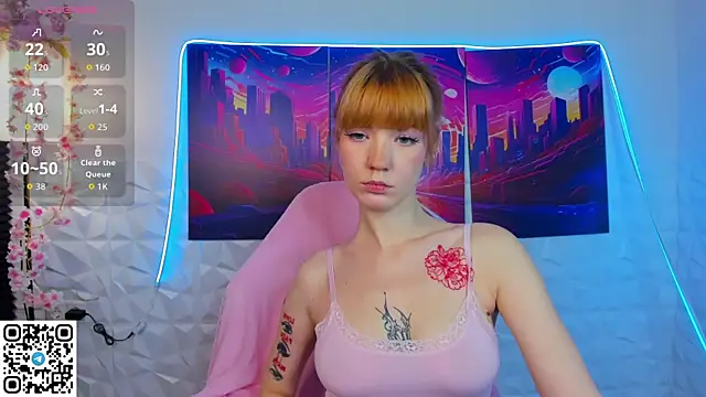 Snapshot of Linablueeyed chatting on October 31, 2025, 10:01 am Linablueeyed online show from October 31, 2025, 10:01 am