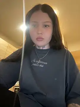 Snapshot of kate8ketee8 chatting on March 6, 2025, 4:07 pm kate8ketee8 online show from March 6, 2025, 4:07 pm