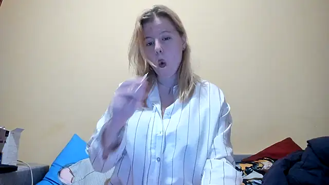 Snapshot of LillyDepp chatting on November 21, 2025, 4:39 pm LillyDepp online show from November 21, 2025, 4:39 pm