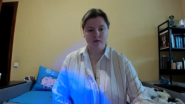 Snapshot of LillyDepp chatting on February 6, 2026, 1:18 pm LillyDepp online show from February 6, 2026, 1:18 pm