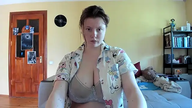 Snapshot of LillyDepp chatting on May 6, 2026, 11:58 am LillyDepp online show from May 6, 2026, 11:58 am