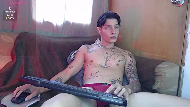 Snapshot of Apolo_Hidalgo01 chatting on February 2, 2026, 7:46 pm Apolo Hidalgo01 online show from February 2, 2026, 7:46 pm