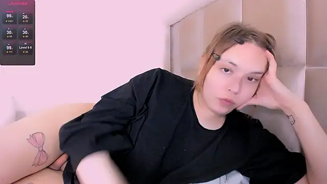 Snapshot of fem_to chatting on February 5, 2026, 5:20 pm fem to online show from February 5, 2026, 5:20 pm