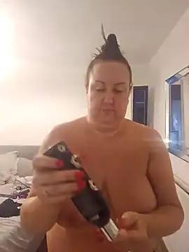 Bekahblows online show from February 11, 2025, 12:25 pm