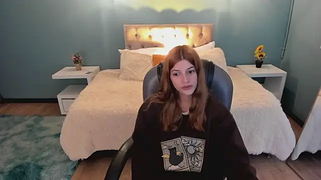 Nora Vennucci online show from January 13, 2026, 7:40 pm