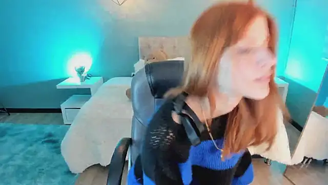 Nora Vennucci online show from October 28, 2025, 6:51 pm