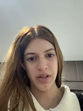 Snapshot of Nora_Vennucci chatting on July 13, 2026, 4:45 am Nora Vennucci online show from July 13, 2026, 4:45 am