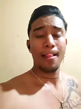 diablonegro69 online show from December 5, 2024, 8:05 am