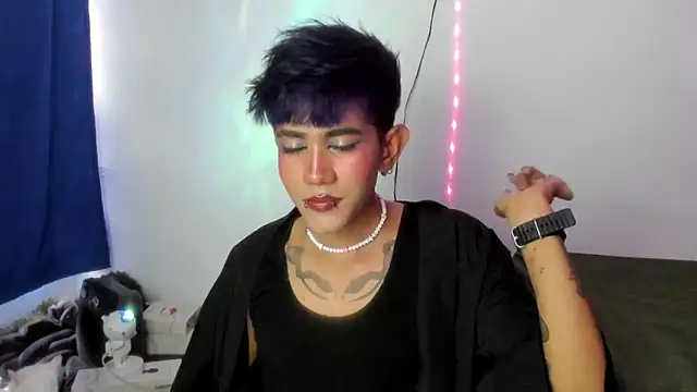 Snapshot of andrew_uwu_ chatting on October 11, 2025, 7:59 pm andrew uwu online show from October 11, 2025, 7:59 pm