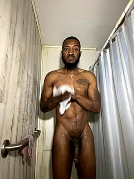 prettyrichie online show from November 2, 2025, 9:14 am