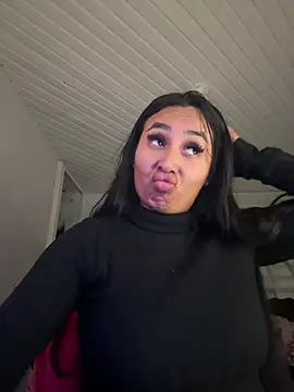 Anily Lovely online show from February 2, 2026, 11:04 pm