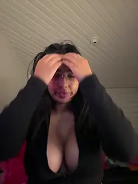 Anily Lovely online show from February 19, 2026, 1:46 am