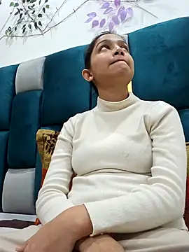 Snapshot of Aleena_Rai chatting on February 1, 2025, 5:58 pm Aleena Rai online show from February 1, 2025, 5:58 pm