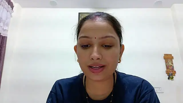 Snapshot of Aleena_Rai chatting on October 12, 2025, 7:15 pm Aleena Rai online show from October 12, 2025, 7:15 pm