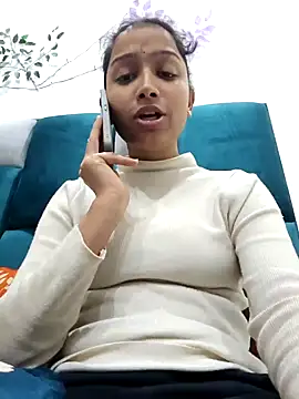 Snapshot of Aleena_Rai chatting on December 21, 2024, 1:10 pm Aleena Rai online show from December 21, 2024, 1:10 pm