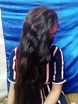 Snapshot of Cute-Simmi chatting on January 28, 2025, 9:08 am Cute-Simmi online show from January 28, 2025, 9:08 am