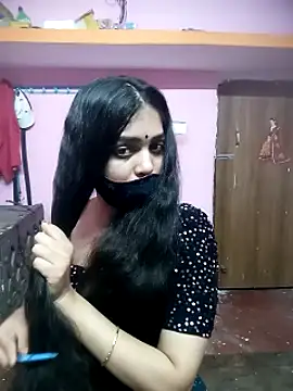 Snapshot of Cute-Simmi chatting on January 1, 2025, 6:49 pm Cute-Simmi online show from January 1, 2025, 6:49 pm