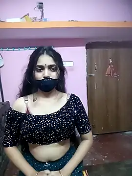 Snapshot of Cute-Simmi chatting on January 1, 2025, 3:46 pm Cute-Simmi online show from January 1, 2025, 3:46 pm