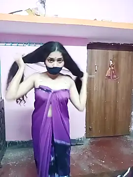 Snapshot of Cute-Simmi chatting on January 17, 2025, 2:39 pm Cute-Simmi online show from January 17, 2025, 2:39 pm