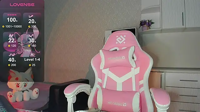 Snapshot of Hi_Kitti chatting on September 26, 2025, 11:11 pm Hi Kitti online show from September 26, 2025, 11:11 pm