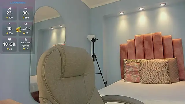 Snapshot of lou_rosse_ chatting on June 9, 2026, 7:59 pm lou rosse online show from June 9, 2026, 7:59 pm