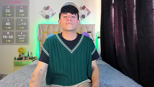 Snapshot of patrick_sanzz chatting on March 11, 2025, 12:39 pm patrick sanzz online show from March 11, 2025, 12:39 pm