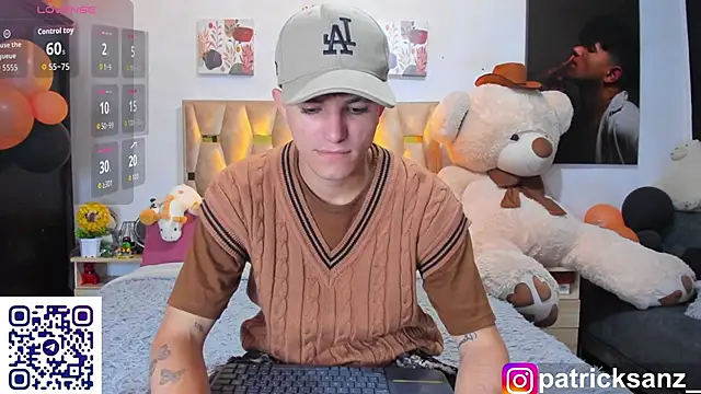 Snapshot of patrick_sanzz chatting on October 10, 2025, 9:43 am patrick sanzz online show from October 10, 2025, 9:43 am