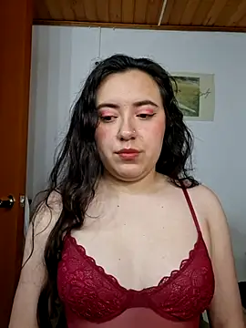 Emi chik online show from February 20, 2026, 10:50 am