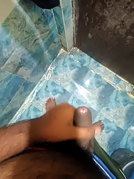 Snapshot of DizzySort804 chatting on October 25, 2025, 7:36 pm DizzySort804 online show from October 25, 2025, 7:36 pm