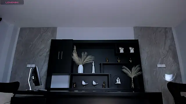 KatieNolan 1 online show from November 18, 2025, 7:39 pm