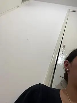 Argentiiniita online show from December 17, 2024, 1:50 am