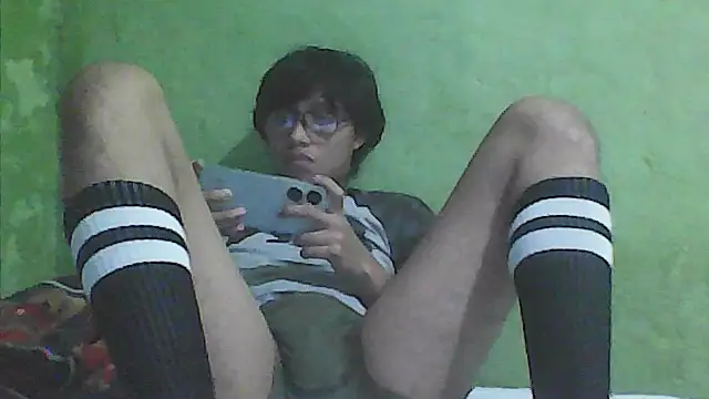 Snapshot of ruygw chatting on October 19, 2025, 4:48 am ruygw online show from October 19, 2025, 4:48 am